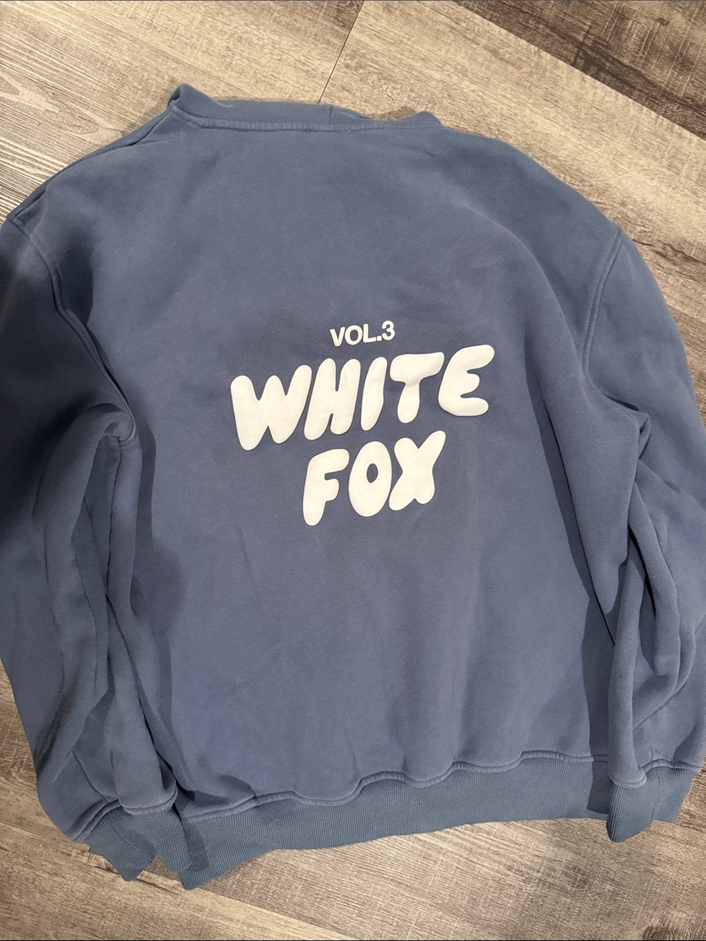 White Fox Sweatshirt - Picture 3 of 4